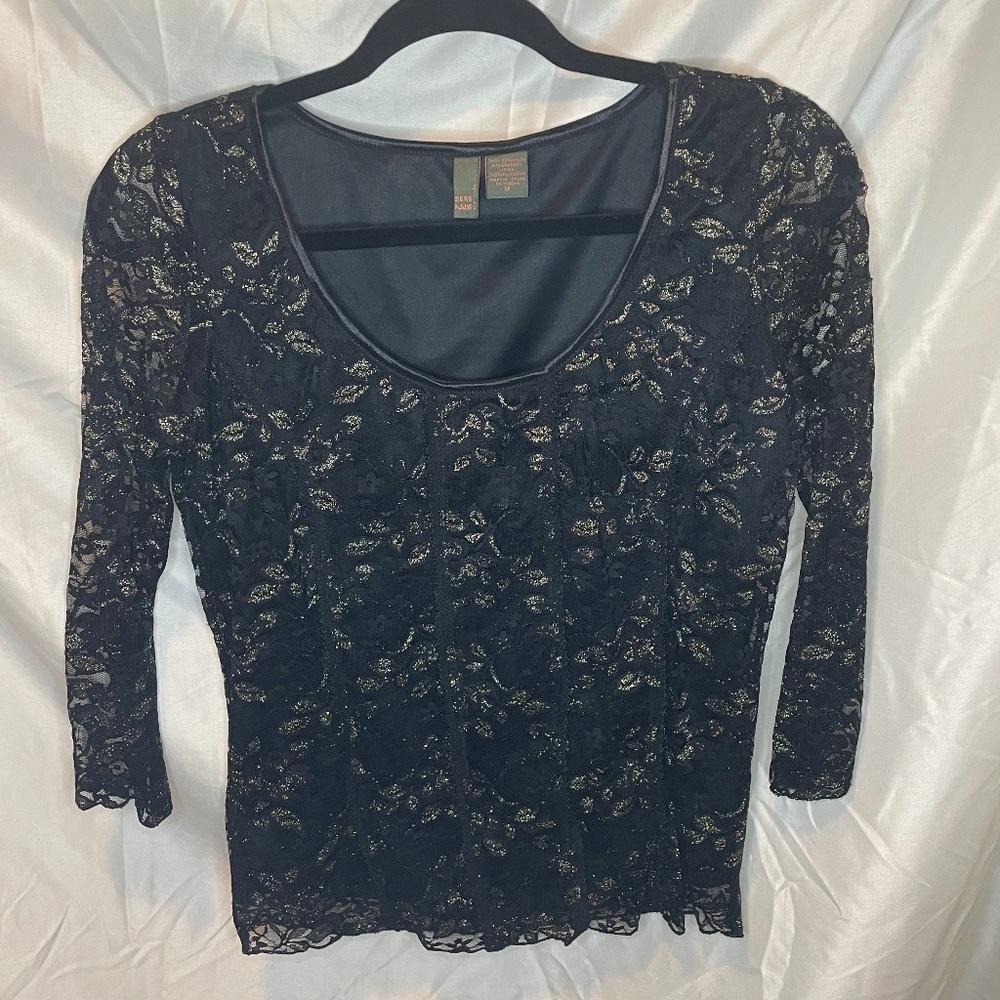 Serenade New York Medium Lace Long Sleeve